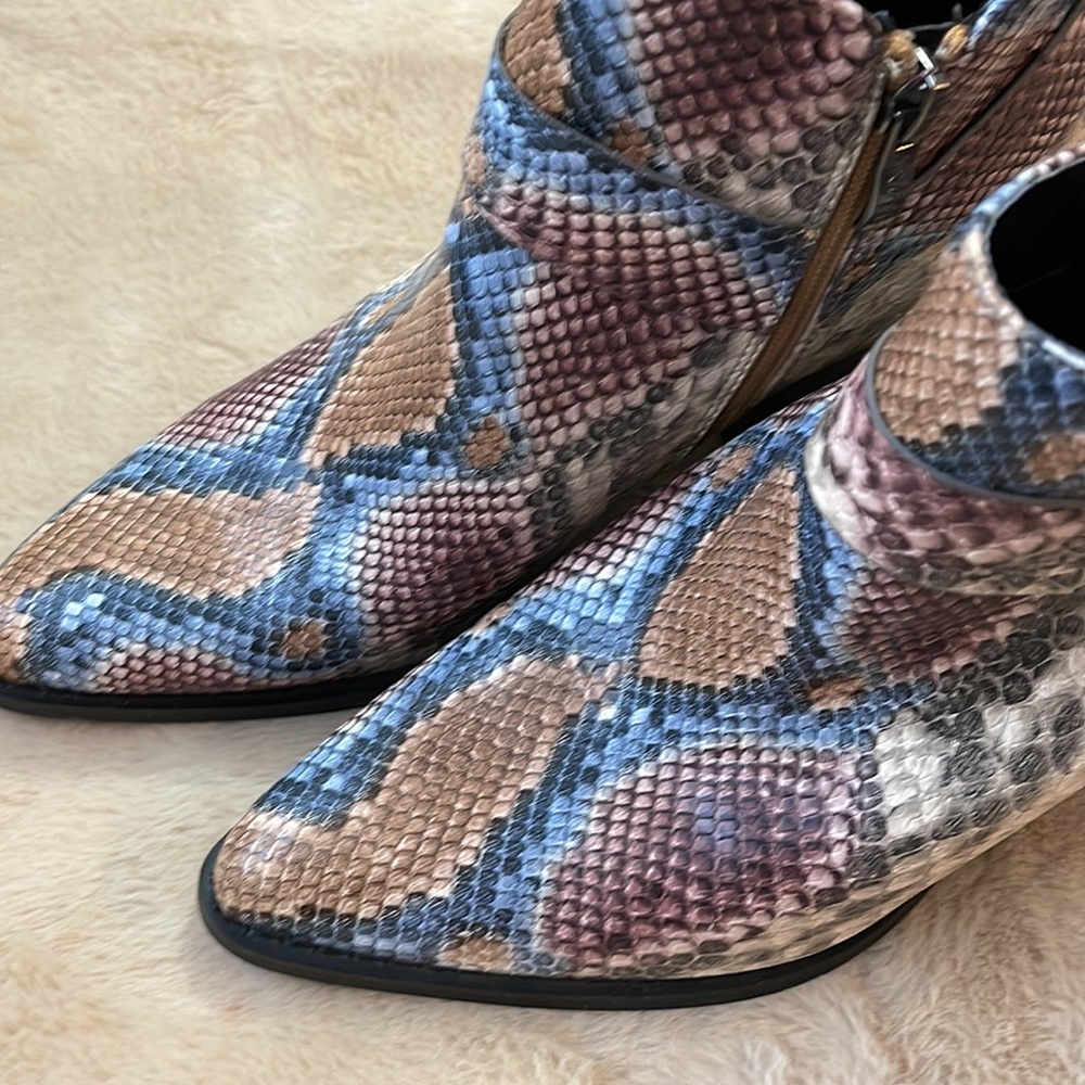Multicolor Snake Print Booties - Picture 3 of 3
